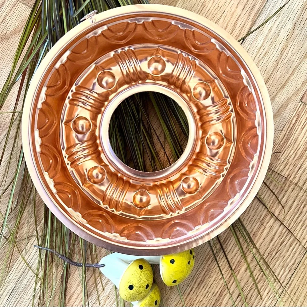 Vintage Set Of 4 Copper Tone Jello Baking Molds